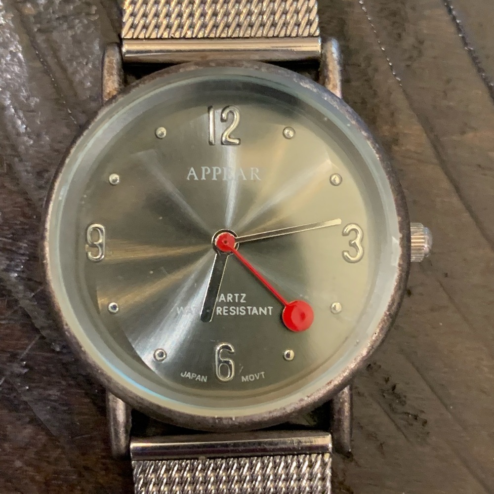 Women’s Watch By Appear.  Silver Metallic 2-piece Band, Gray/silver Face, Works